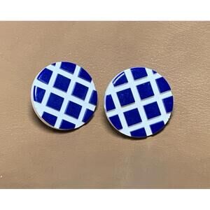 Vintage Blue & White Checkered Stud Earrings Bakelite Plastic Textured 80s